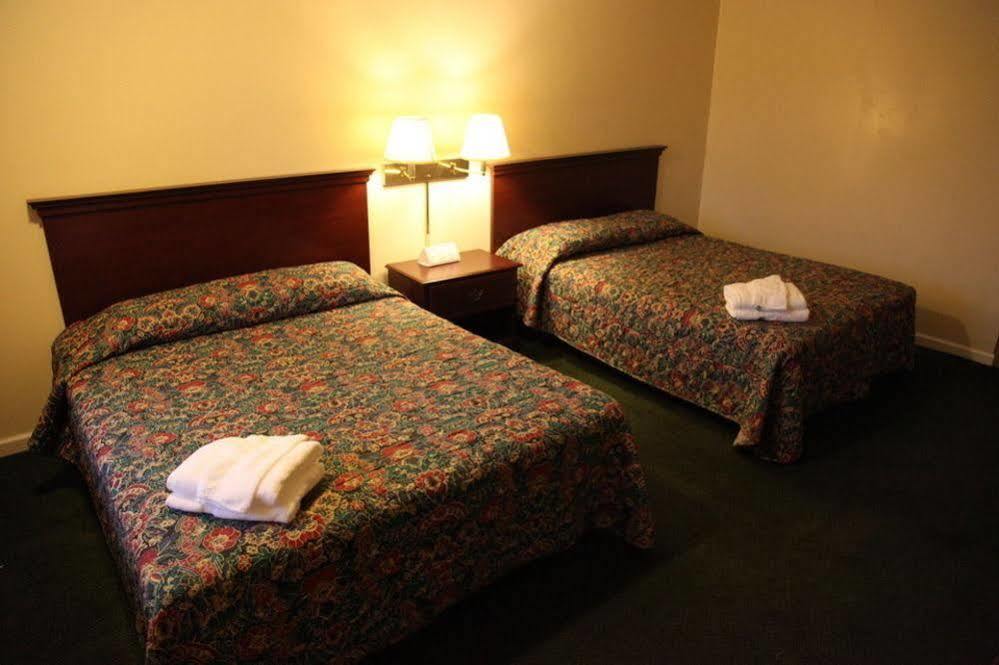 Parliament Resort Gay Mens Resort Огаста Экстерьер фото